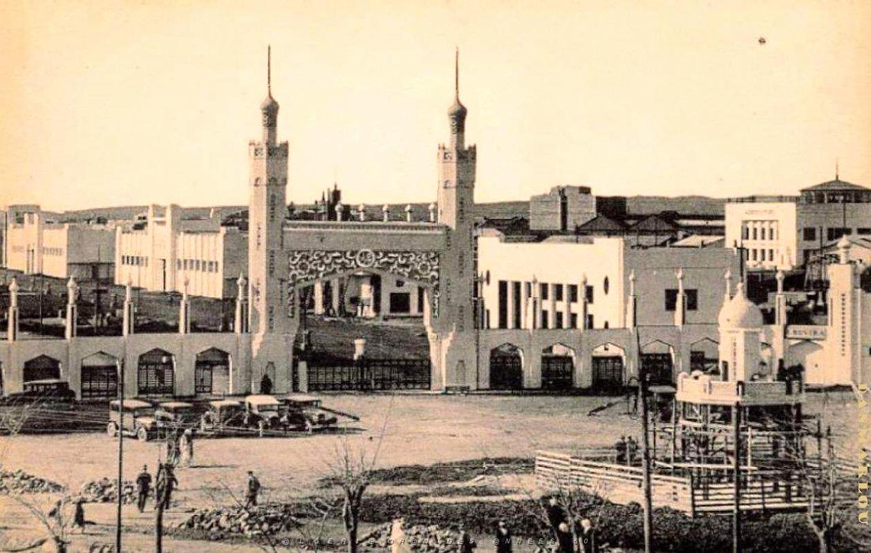 DE pb- Exposition 1930- 035.JPG